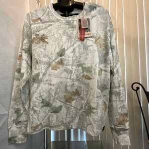 Free Planet Woodland Gray Camo Cropped Boxy Fit Long Sleeve Shirt Waffle Knit